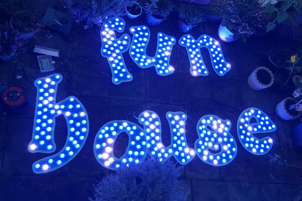 ������ʱ�������ǲ���������������Ӣ������װ��չʾ