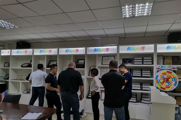 �Ӵ�������ʱ�������ǲ������ͻ���������ǣ�